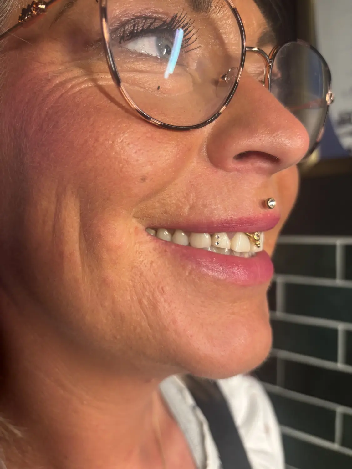 Percing von Stichstelle Tattoo